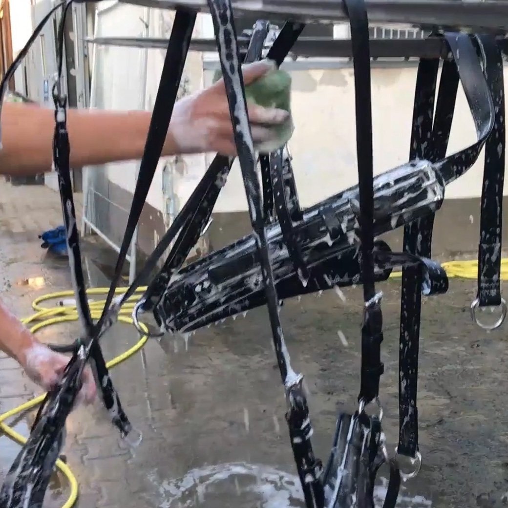 Pronto Avenue Cleaning Your Zilco Harness